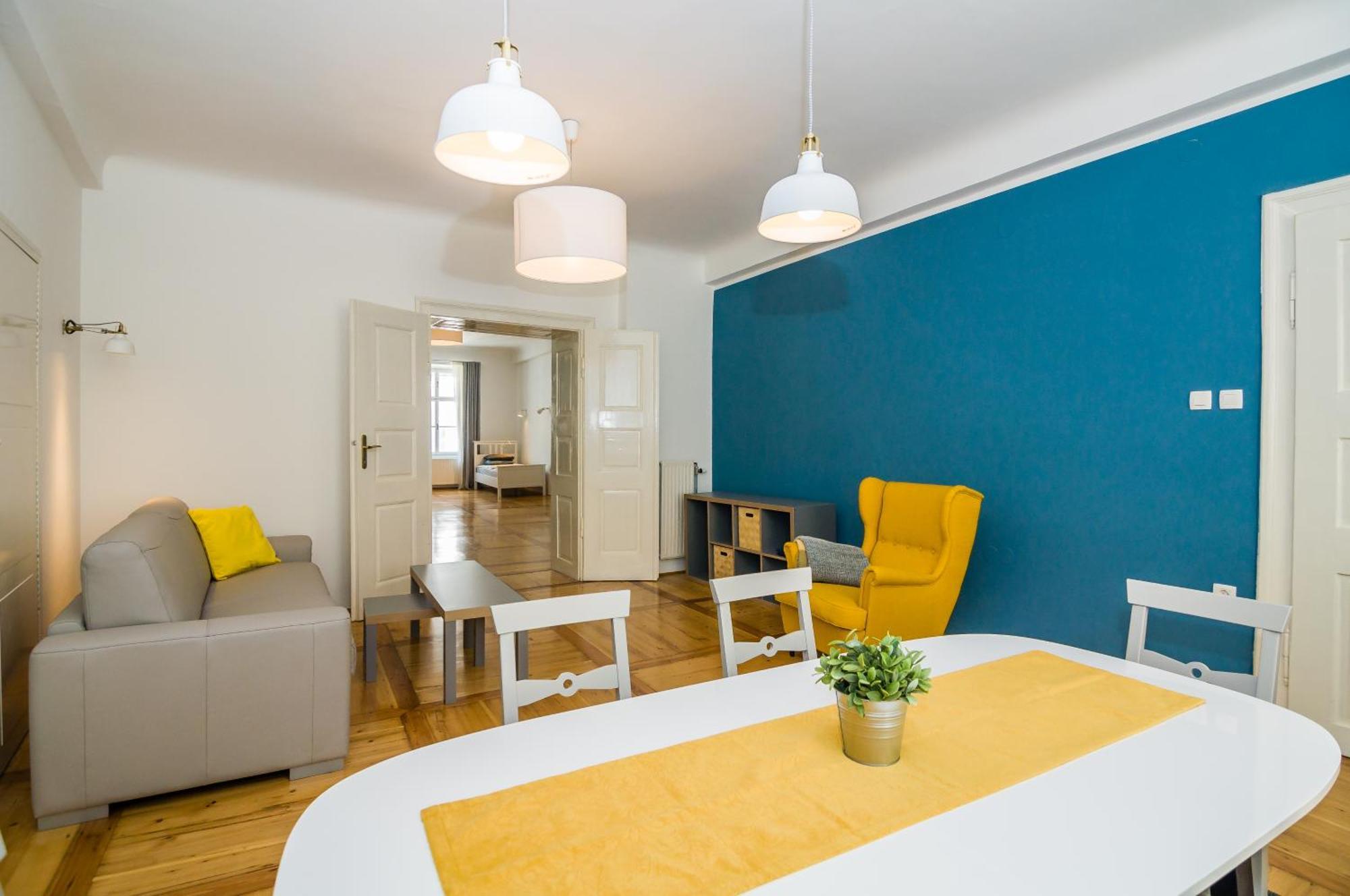 Elegant Central Apartment Ljubljana Exterior photo