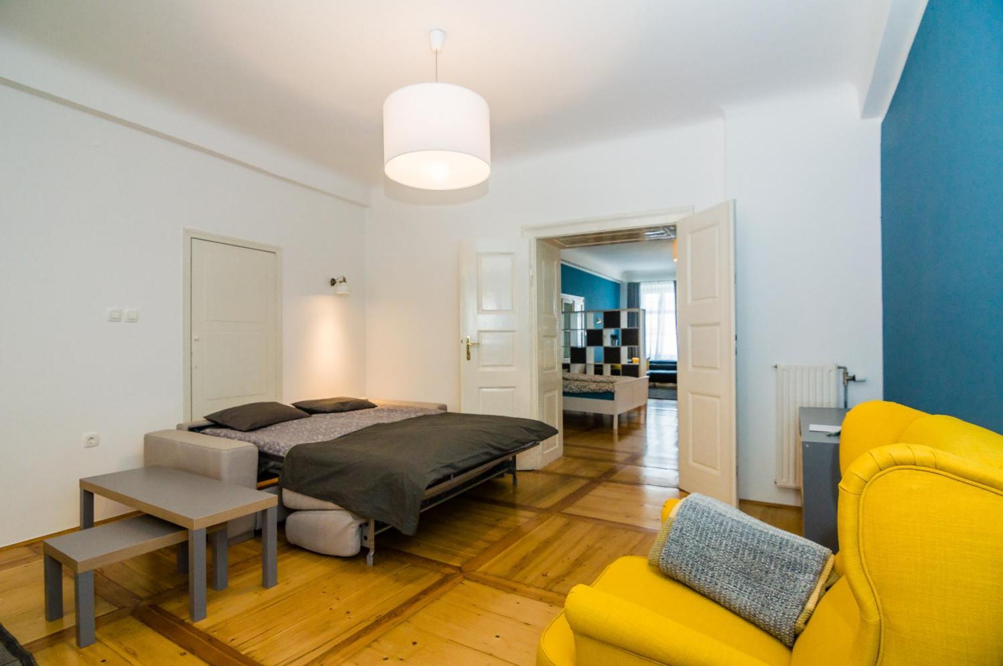 Elegant Central Apartment Ljubljana Exterior photo